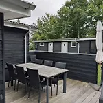 Charming With Large Fenced Garden