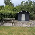 Charming With Large Fenced Garden Vakantiehuis Logstor