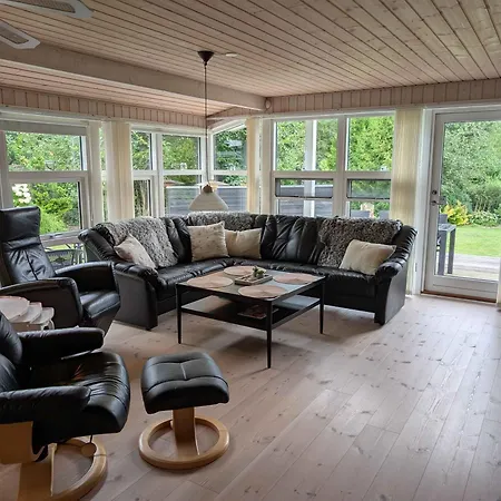 Charming With Large Fenced Garden * Logstor