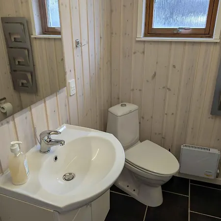 Semesterbostad Charming With Large Fenced Garden Logstor