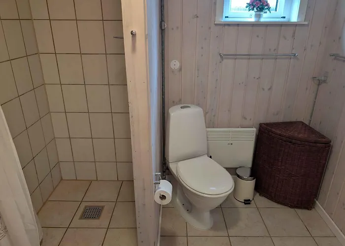 Дом отдыха Charming With Large Fenced Garden *